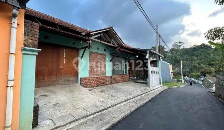 Jual Rumah Minimalis Area Cicaheum dengan Tanah yang Luas