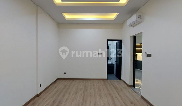 Jual Rumah Mewah Siap Huni Area Margahayu 2