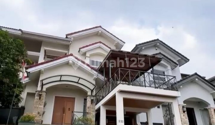 Dijual Rumah Nyaman Di Komplek Alamanda Asri Tenang Depan Taman One Gate System 1