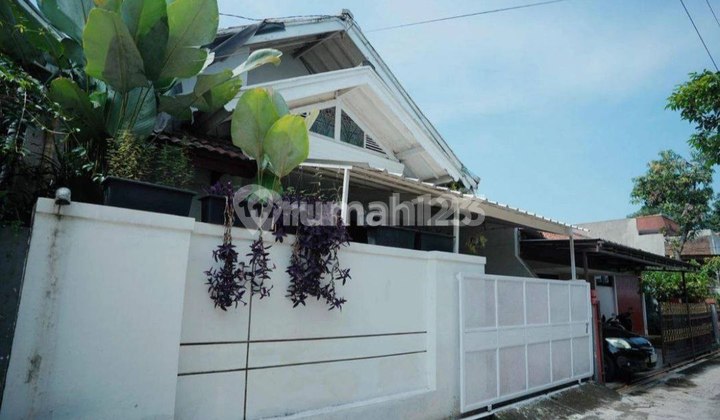 DIJUAL RUMAH ASRI NYAMAN ESTETIC SEMI FURNISH DI MARGACINTA DIJUAL RUMAH ASRI NYAMAN ESTETIC SEMI FURNISH DI MARGACINTA