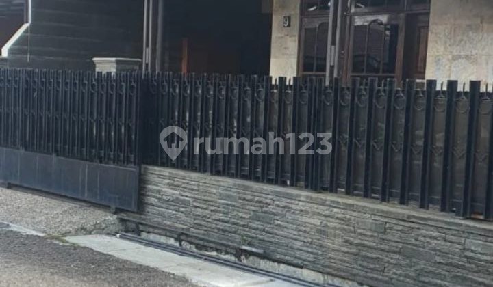 For Sale, Flood-Free Ready-to-Occupy House in Arcamanik For Sale, Flood-Free Ready-to-Occupy House in Arcamanik