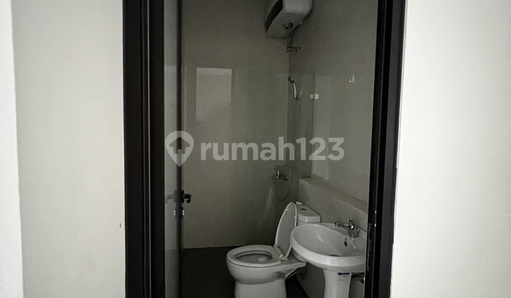 Disewa Rumah Brand New Melati Mas Serpong, Tangerang Selatan