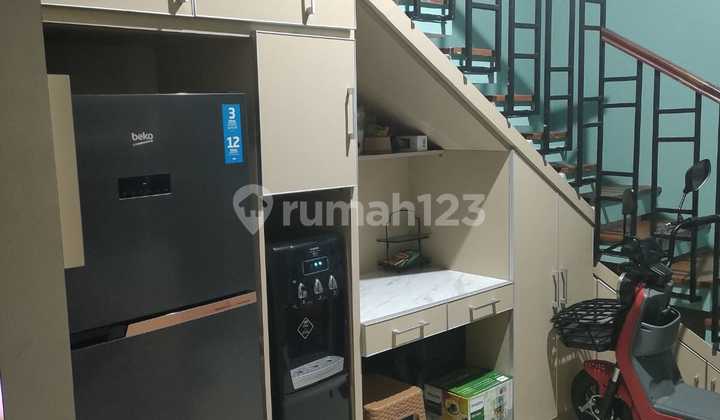 Rumah Siap Huni di Aryana Karawaci, Tangerang 2