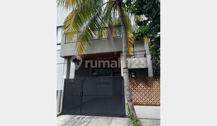 Disewa Rumah Brand New Melati Mas Serpong, Tangerang Selatan