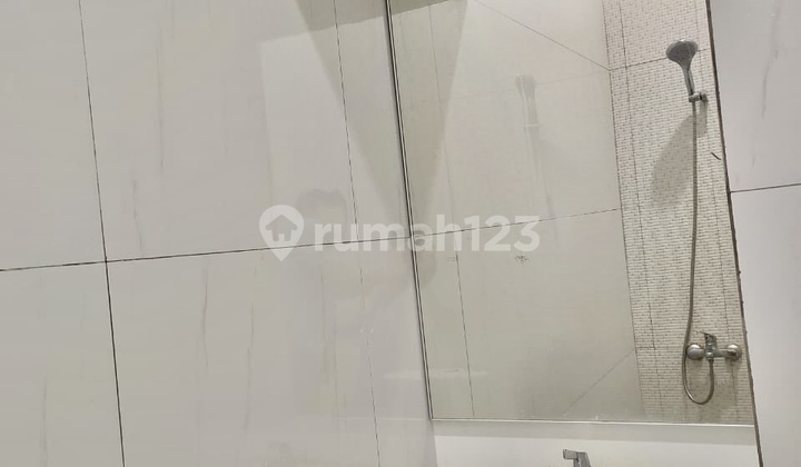 Rumah Sudah Full Renovasi di Cluster Arcadia Gading Serpong, Tangerang 2