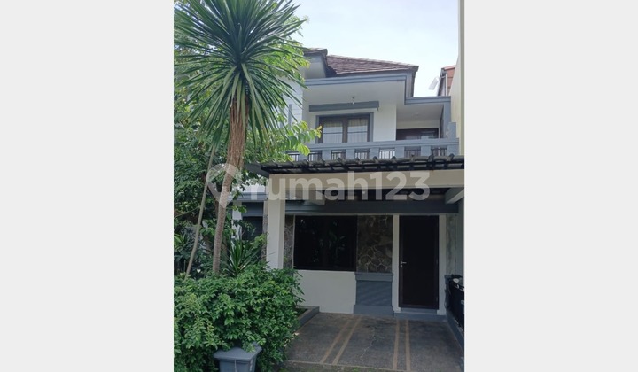 Rumah Asri Semi Furnish di Cluster Vineyard The Green Bsd, Tangerang Selatan 1