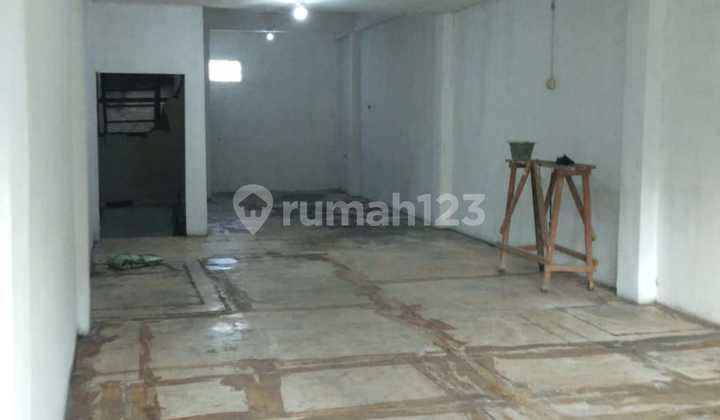 Di Jual Ruko 3 Lantai Tepi Jalan Raya Di Jual Ruko 3 Lantai Tepi Jalan Raya