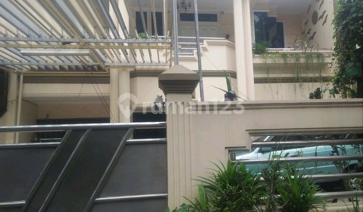 For Sale House In Taman Sunter, Facing Main Road.