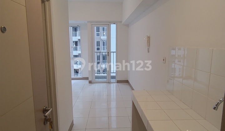 Condition Still New Never Been Rented