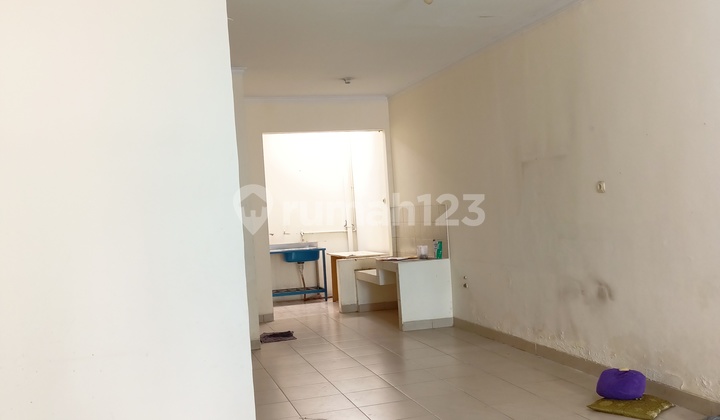 For Quick Sale: 2-Story House