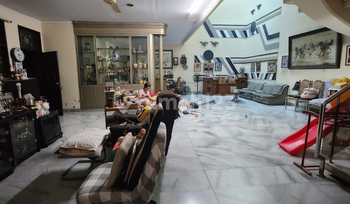 RUMAH 2 LANTAI GREEN GARDEN JAKARTA BARAT 2