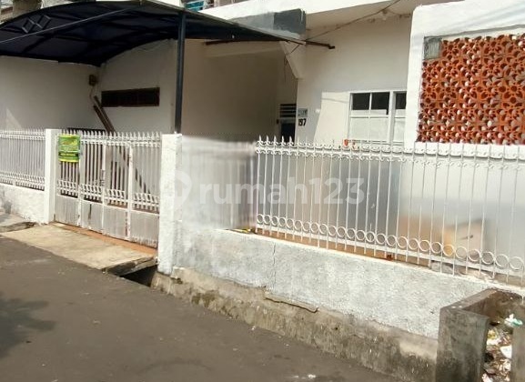 KOS TOMANG JAKARTA BARAT 1