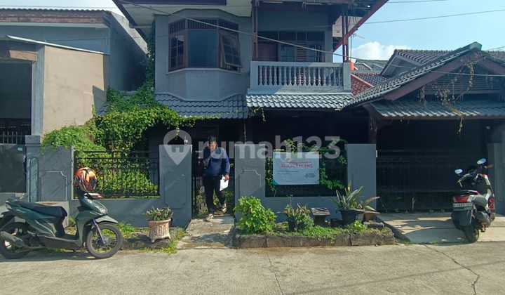 Rumah SHM, 2 lantai dengan lokasi strategis - ACR KLP GADING
