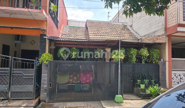 GRAMAPURI TAMANSARI HOUSING ESTATE BLOCK B12/32