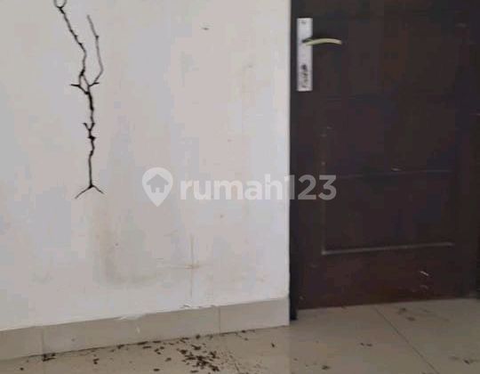 House SHM in Block A No. 11, The Soetan Residences Block A No. 7, Old Sawangan, Sawangan, Depok City, West Java, Indonesia, 16511, Good Sawangan with a Very Cheap Price Offer. 2