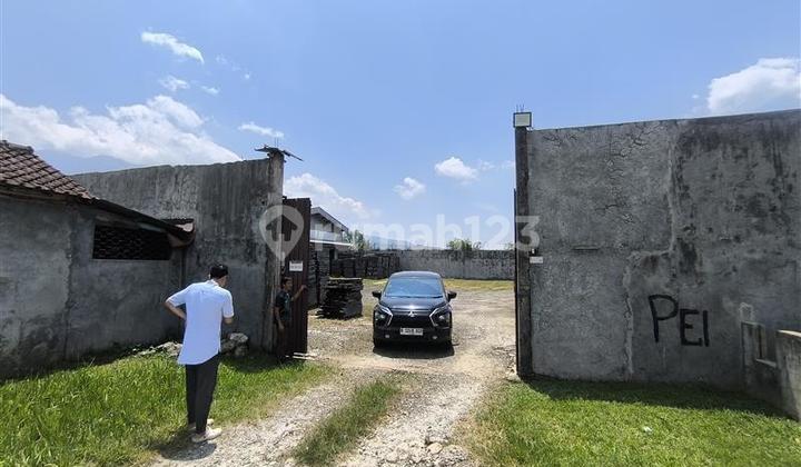 GUDANG LUAS KAWASAN CIGOMBONG KABUPATEN BOGOR (THM)