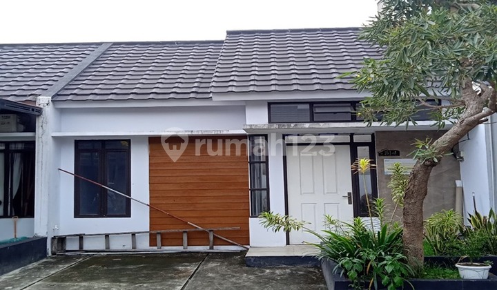 Ash Shiddiq Residence Blok D No. 4 Bekasi