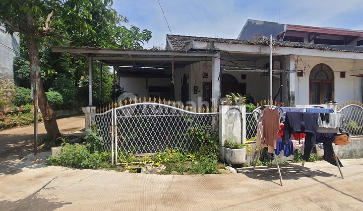 Acrbanten Rumah Hook Murah di Jl. Markisa III No. J1/24, Sukatani, Tapos, Kota Depok, Jawa Barat, Indonesia, 16454, Cimanggis SHM Acrbanten Rumah Hook Murah di Jl. Markisa III No. J1/24, Sukatani, Tapos, Kota Depok, Jawa Barat, Indonesia, 16454, Cimanggis SHM