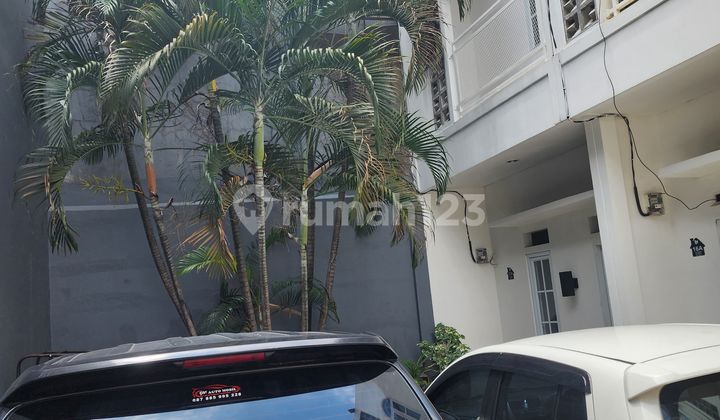 RUMAH MINIMALIS - FRENCH RESIDENCE - KRAMAT JATI 2