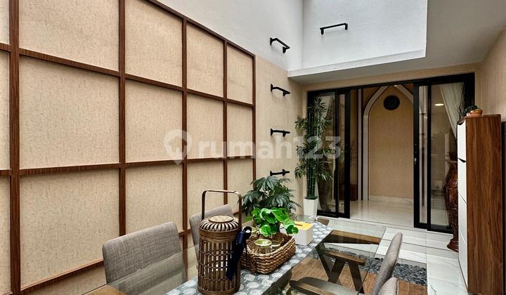 Luxury Fully Furnished Flamboyan House Luxury Fully Furnished Flamboyan House