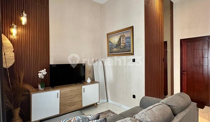 Luxury Fully Furnished Flamboyan House Luxury Fully Furnished Flamboyan House