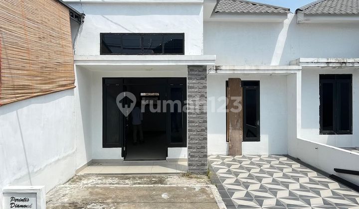 Beautiful, Affordable House Near Gaperta Ujung. Beautiful, Affordable House Near Gaperta Ujung.