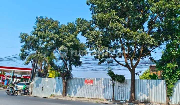 For Sale Premium Commercial Land by the Highway, Area 6,782 M2 on Sudirman Road Bandung, Strategic Location in the Business Center
