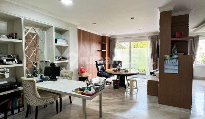 Di Jual Rumah Exclusive di Pantai Indah Kapuk