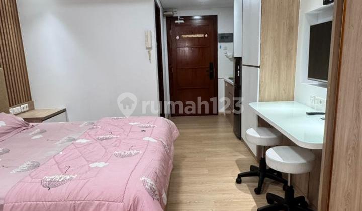 For Rent Studio Royal Mediterania Garden Tanjung Duren, Strategic Location near Mall, Offices, and Campus For Rent Studio Royal Mediterania Garden Tanjung Duren, Strategic Location near Mall, Offices, and Campus