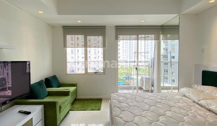 Studio for Rent Royal Mediterania Garden Low Floor, Strategic Location, Near Mall, Office, University