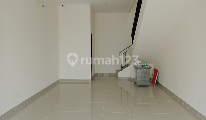 Sorrento Grande East New 2-Storey Ruko Free Parking 2