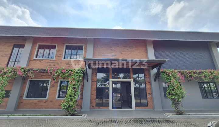 Bangunan Pabrik Dalam Kawasan Pergudangan Tangerang Luas 4000M Bangunan Pabrik Dalam Kawasan Pergudangan Tangerang Luas 4000M