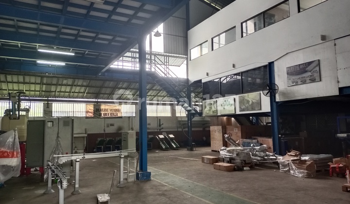 Factory/Warehouse Taman Tekno Hook Position Including Office Factory/Warehouse Taman Tekno Hook Position Including Office