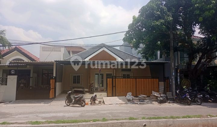 Melati Mas Serpong Rumah Renovasi Luas 200M Melati Mas Serpong Rumah Renovasi Luas 200M