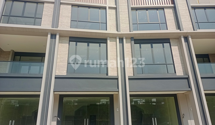 Carson Gading Serpong 3-Story Shophouse Ready for Operation 2