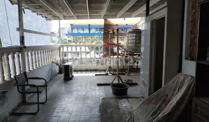 Rumah Siap Huni di Sawah besar Jakarta Pusat Lokasi Strategis  2