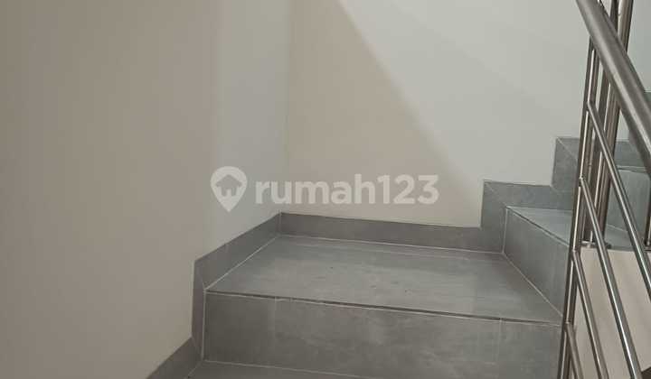 Rumah Siap Huni di Pademangan Jakarta Utara Lokasi Strategis Nego  2