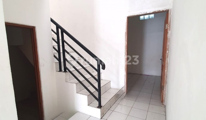 Residential House in Kosambi Baru, West Jakarta Strategic Location. 1