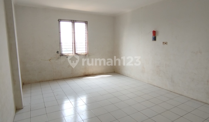 Ruko Gandeng Siap Pakai, Dekat Dengan Stasiun Krl, Mall, Akses Ke Bandara