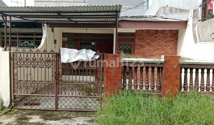 Rumah Siap Huni Di Jakarta Barat, Dekat Dengan Akses Krl, Busway, Mall