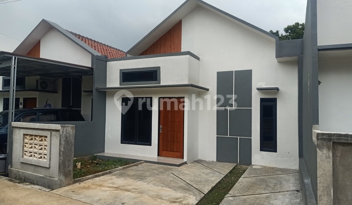 Ready to Occupy House in Depok, Ready for Mortgage Without Down Payment
