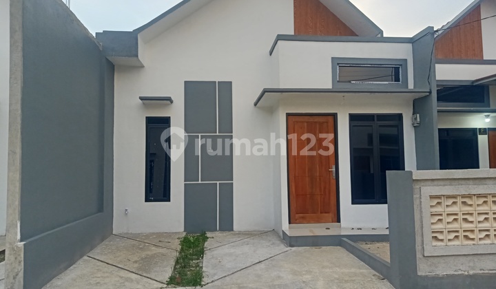 Rumah Kpr Didepok Bebas Banjir Lingkungn Ramai