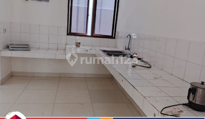 Jual Cepat Rumah Siap Huni,Letak Strategis Di JGC Cluster Zebrina 2