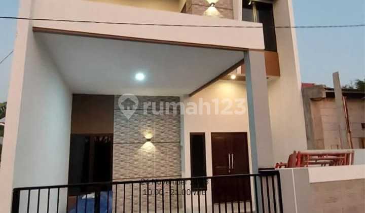 Rumah Cantik 2 Lantai Dolog Pedurungan 1