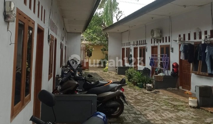 Rumah Kontrakan 13 Kamar, lokasi strategis di Cipadu Jaya Tangerang Rumah Kontrakan 13 Kamar, lokasi strategis di Cipadu Jaya Tangerang