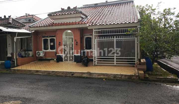 HOOK House ready to occupy, neat in Lippo Karawaci