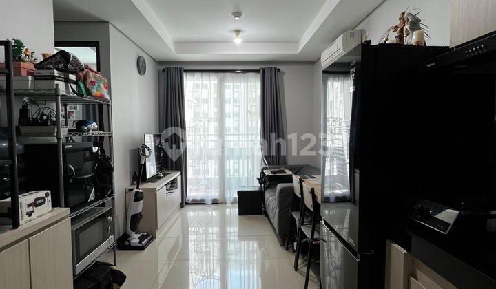 Apartment 2 BR Bagus Semi Furnished di Sky Terrace