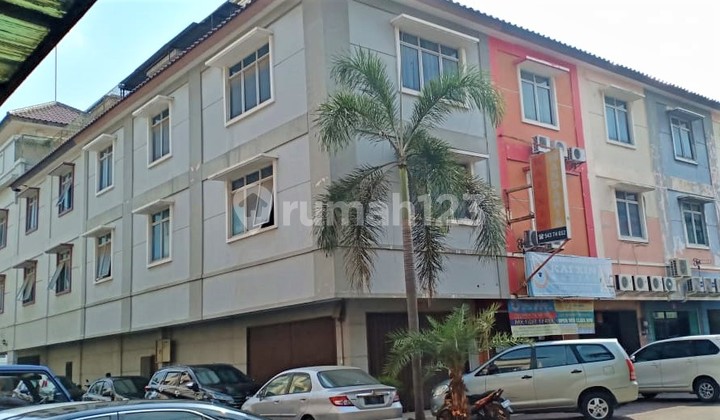 Ruko HOOK, lokasi ramai di Komplek Rukan Citra Niaga 0045.joh 