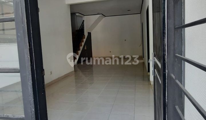 For Rent Clean and Ready to Occupy House in Metland Menteng Cakung For Rent Clean and Ready to Occupy House in Metland Menteng Cakung