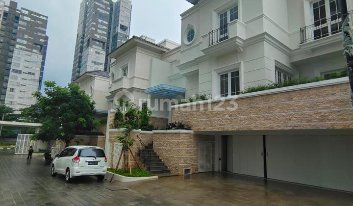Dijual Rumah Mewah Siap Huni Lokasi Gandaria Jakarta Selatan  2